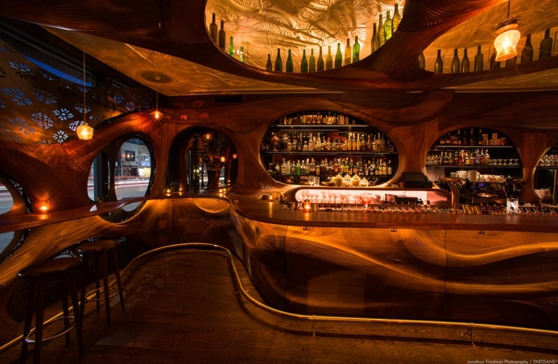 Bar Raval Lake Inez, Oroshi Sushi, Churrasqueira Martins, Canoe Restaurant and Bar, Vinoteca Pompette, Sotto Sotto, Nobu Toronto, Richmond Station, Bar Raval, Grey Gardens, Oji Seichi, Gusto 101, Alo Restaurant, Chubby's Jamaican Kitchen, Curryish Tavern, The Lakeview Restaurant, Sushi Masaki Saito, Prime Seafood Palace, Rol San Restaurant, Honest Weight, Jacobs & Co. Steakhouse, Famiglia Baldassarre, Giulietta, Mimi Chinese, LOUIX LOUIS