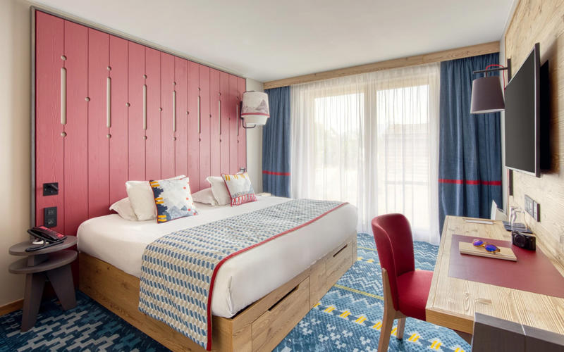 In this guide:, When to go, Where to go, Ski area size, Off the slopes, Who you’re travelling with, Après and atmosphere, Where to stay, Hotels and chalets, Apartments, All-inclusive, How to book, What to wear, Essential extras, How to learn to ski, How to buy a lift pass, How to get insurance, How to prepare your fitness, About our expert, Lucy Aspden-Kean