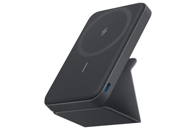 Iniu 10,000mAh Portable Charger, Anker 10,000mAh Portable Charger, Gxorul 10,000mAh Magnetic Portable Charger, Iniu 27,000mAh Portable Laptop Charger, Veektomx 10,000mAh Mini Power Bank, Anker PowerCore 10,000mAh Power Bank, Blavor 10,000mAh Solar Power Bank, Anker 622 5,000mAh Magnetic Portable Charger
