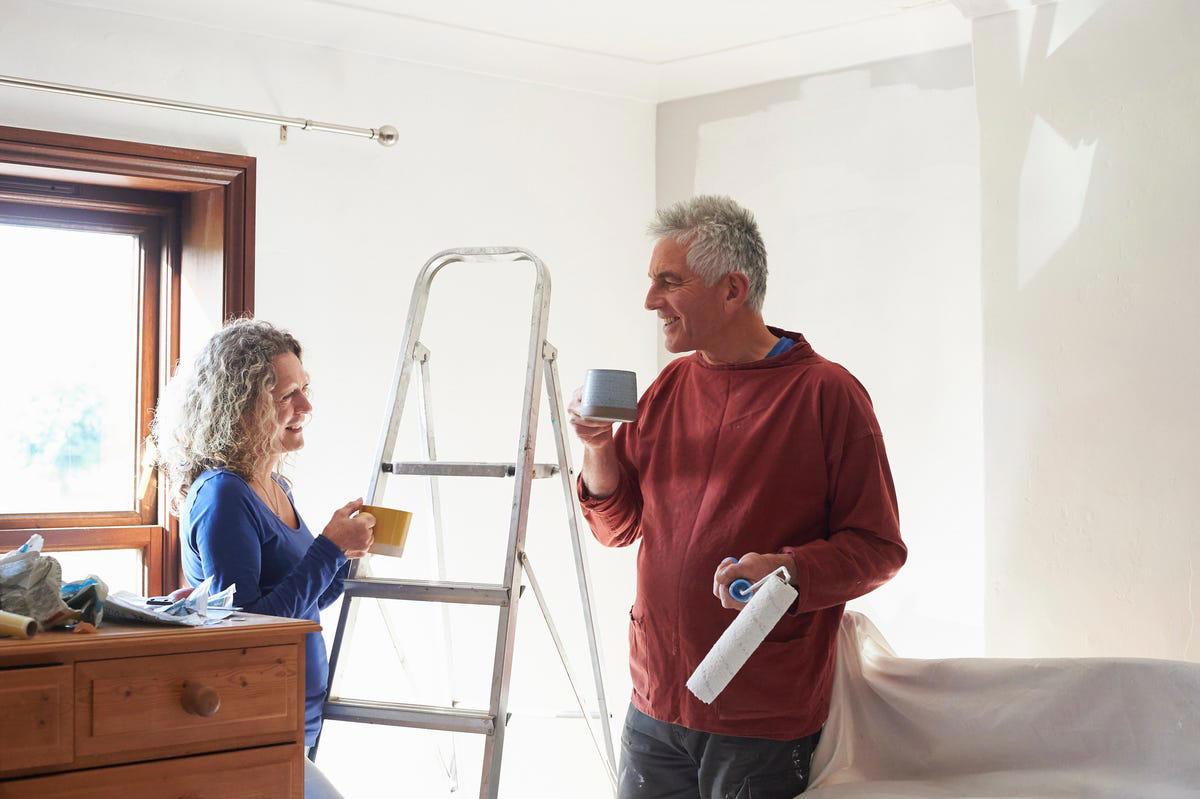 Take Measurements, Do an Inventory, Envision the New Space, Pare Down Your Stuff, Digitize Wherever Possible, Use Your Space Wisely, Hold Off on Buying New, Take Your Time, Set a Timeline