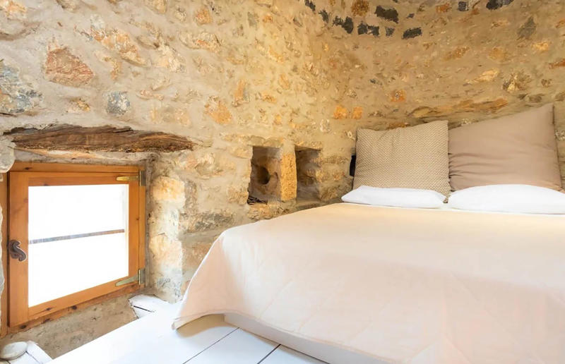 The Bachelorette, rustic windmill: Nikithianos, Greece Screen-worthy Airbnb listings, Twilight, Bella Swan’s house: Oregon, USA, Normal People, Marianne’s Italian villa: Stimigliano, Italy, The Castle, the Kerrigan's holiday home: Victoria, Australia, Killing Eve, Villanelle’s Barcelona apartment: Barcelona, Spain, Offspring, Dr Nina Proudman’s house: Victoria, Australia, The Bachelorette, rustic windmill: Nikithianos, Greece, Harry Potter and the Deathly Hallows, Godric’s Hollow: Suffolk, England, Fleming Villa: Oracabessa, Jamaica, Too Hot to Handle villa: Casa Tau, Nayarit, Mexico, Stranger Things, Byers House: Georgia, USA, Groundhog Day, Phil Connors’ room: Illinois, USA