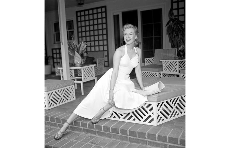Marilyn Monroe's Beverly Hills pad Tour the incredible homes of Marilyn Monroe, Where did Marilyn Monroe live?, Where was Marilyn Monroe born?, Where was Marilyn Monroe from?, Where did Marilyn Monroe grow up?, Marilyn Monroe's first marital home, Marilyn Monroe and James Dougherty, Marilyn Monroe's Burbank apartment, Marilyn Monroe's Beverly Hills pad, Marilyn Monroe and Joe DiMaggio's love nest, Marilyn Monroe and Joe DiMaggio's marital home, Marilyn Monroe's New York stint, Marilyn Monroe's West Hollywood penthouse, Escape to New York, A New York/LA nomad, Marrying Arthur Miller, Marilyn Monroe's holiday home, Moving back to the city, Marilyn Monroe's New York City penthouse, Marilyn Monroe's Palm Springs home, A new era for Marilyn and Joe, Moving on, Marilyn Monroe's last home, A lasting legacy