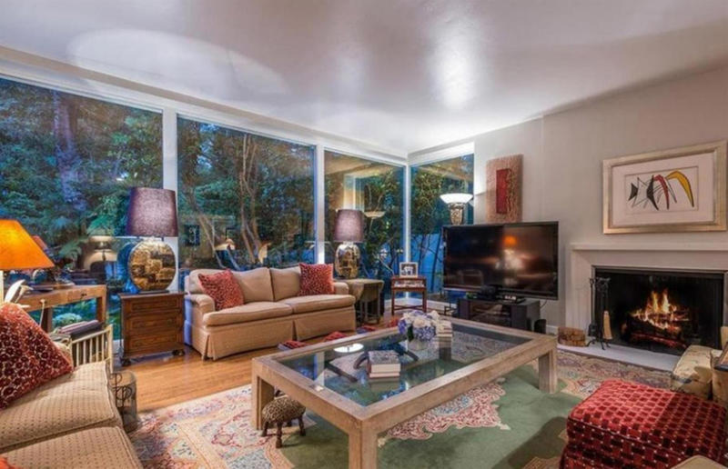 Inside the former homes of entertainment icons, Judy Garland's Bel Air bungalow, Dolores del Rio's bespoke love nest, Frank Sinatra's mid-century modern mansion, Howard Hughes' Spanish Revival mansion, Elizabeth Taylor's Beverly Hills mansion, Marilyn Monroe's would-be forever home, James Dean's Spanish-style hacienda, Lauren Bacall's Manhattan apartment, Cary Grant's romantic Palm Springs hideaway, Yvette Mimieux's Bel Air estate, Audrey Hepburn and Mel Ferrer's Colonial Estate, Marlene Dietrich's Beverly Hills rental, Carmen Miranda's Hollywood home