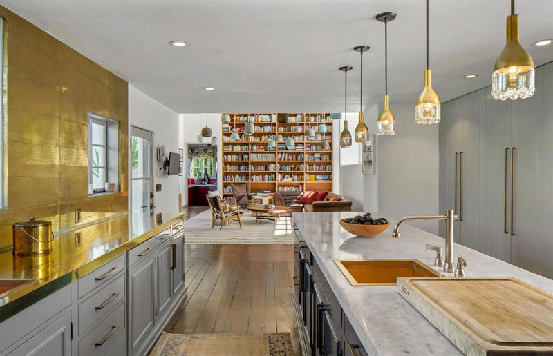 Inside the former homes of entertainment icons, Judy Garland's Bel Air bungalow, Dolores del Rio's bespoke love nest, Frank Sinatra's mid-century modern mansion, Howard Hughes' Spanish Revival mansion, Elizabeth Taylor's Beverly Hills mansion, Marilyn Monroe's would-be forever home, James Dean's Spanish-style hacienda, Lauren Bacall's Manhattan apartment, Cary Grant's romantic Palm Springs hideaway, Yvette Mimieux's Bel Air estate, Audrey Hepburn and Mel Ferrer's Colonial Estate, Marlene Dietrich's Beverly Hills rental, Carmen Miranda's Hollywood home