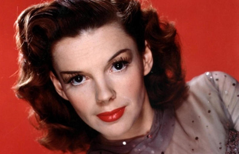 Inside the former homes of entertainment icons, Judy Garland's Bel Air bungalow, Dolores del Rio's bespoke love nest, Frank Sinatra's mid-century modern mansion, Howard Hughes' Spanish Revival mansion, Elizabeth Taylor's Beverly Hills mansion, Marilyn Monroe's would-be forever home, James Dean's Spanish-style hacienda, Lauren Bacall's Manhattan apartment, Cary Grant's romantic Palm Springs hideaway, Yvette Mimieux's Bel Air estate, Audrey Hepburn and Mel Ferrer's Colonial Estate, Marlene Dietrich's Beverly Hills rental, Carmen Miranda's Hollywood home