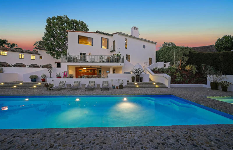 Inside the former homes of entertainment icons, Judy Garland's Bel Air bungalow, Dolores del Rio's bespoke love nest, Frank Sinatra's mid-century modern mansion, Howard Hughes' Spanish Revival mansion, Elizabeth Taylor's Beverly Hills mansion, Marilyn Monroe's would-be forever home, James Dean's Spanish-style hacienda, Lauren Bacall's Manhattan apartment, Cary Grant's romantic Palm Springs hideaway, Yvette Mimieux's Bel Air estate, Audrey Hepburn and Mel Ferrer's Colonial Estate, Marlene Dietrich's Beverly Hills rental, Carmen Miranda's Hollywood home