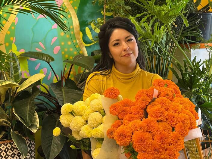 La Mayordomia 2, Latinx With Plants, Flowers El Ranchito, Bixby Petals, Sánchez Produce, Local street vendors, L.A. Flower District, Last minute finds