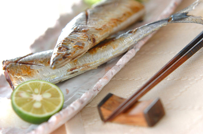 おいしく焼くためのポイント, 皮がくっつかないようにするには？, グリルで簡単！ サバの塩焼き, 切り身でふっくら鯛の塩焼き, 干物のグリル焼き, おいしく焼くためのポイント, くっつき防止の工夫, サバのオイル焼き