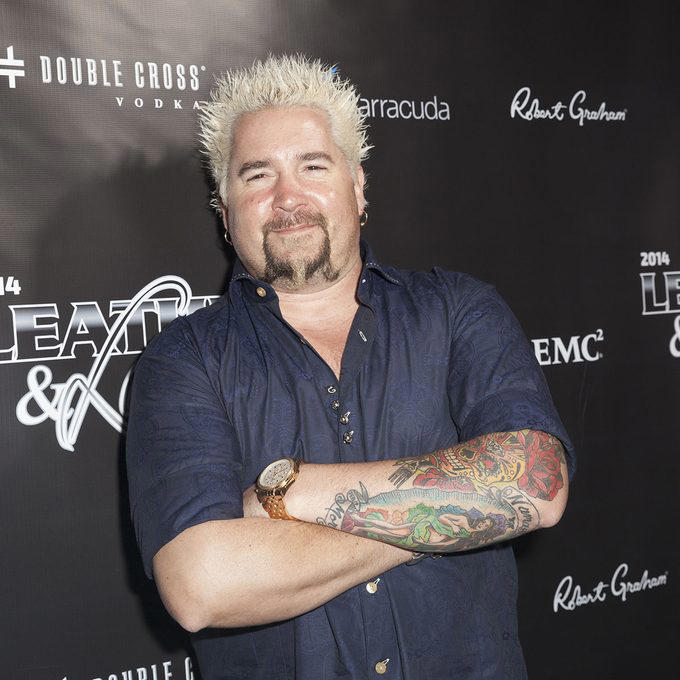 Anthony Bourdain, Alton Brown, Anne Burrell, Paul Hollywood, Duff Goldman, Rachael Ray, Giada De Laurentiis, Guy Fieri, Ina Garten, Bobby Flay, Emeril Lagasse, Gordon Ramsay, Jamie Oliver, Martha Stewart, Mary Berry, Masaharu Morimoto, Michael Symon, Robert Irvine, Wolfgang Puck