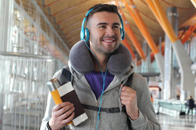 Not listening, Offering gifts, Thinking you’re a special case, Fighting a pat down, Acting aggressive, Being overly talkative, Acting nervous, Avoiding eye contact, Wearing baggy clothing, Wearing unseasonable outfits, Drinking before your flight, Carrying lots of cash, Traveling with coffee, Traveling with electronics and electrical equipment, Wearing intricate hairdos, Packing batteries and battery chargers, Carrying liquids, Talking about bad things, About the experts, Why trust us