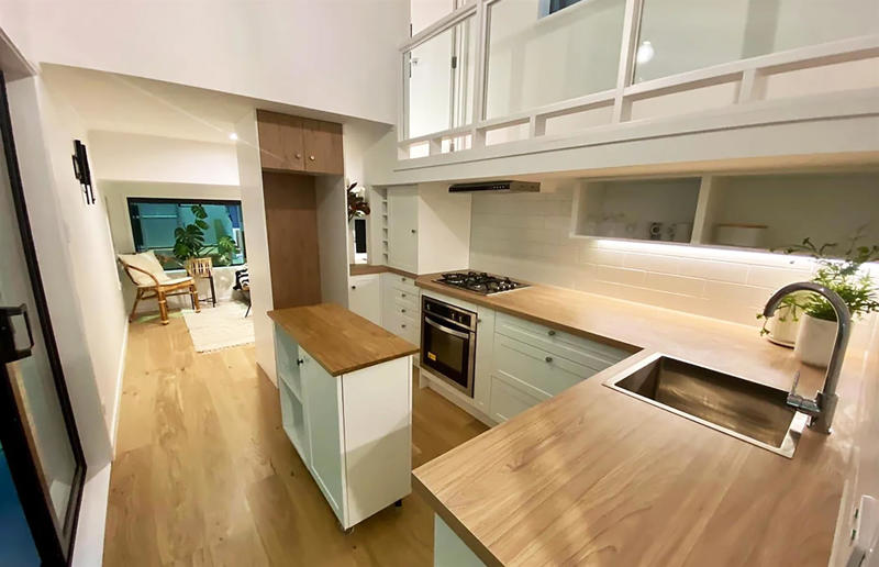 The Sophie: £105,000 ($133k) Downsize, don't compromise, The folding house: £21,400 (k), Vista: £52,400 (.5k), Base Cabin: £70,000 (.7k), Ala Köl: £86,000 (8k), The Noyer: £104,000 (2k), The Sophie: £105,000 (3k), The Haven: £134,000 (0k), Birdbox: £42,800 (k)