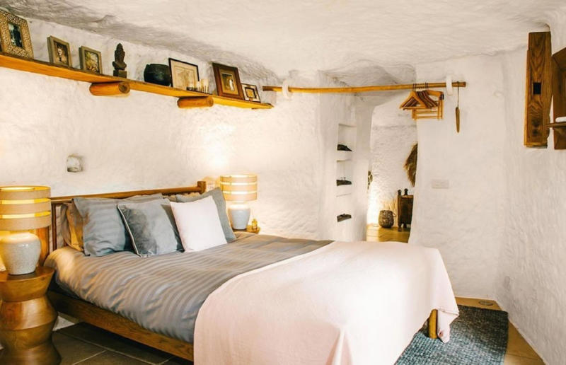 Where nature and architecture meet, The Pierre, Washington, USA, Ancient sandstone cave home, Worcestershire, UK, Fallingwater, Pennsylvania, USA, Casa do Penedo, Fafe, Portugal, Cave house, Ciudad Real, Spain, Morada Escondida, Todos Santos, Mexico, Turf homes, Hofskirkja, Iceland, Around the Oak, Saxony-Anhalt, Germany, Dune House, Massachusetts, USA, Sycamore House, California, USA, House Inside a Rock, Hejaz, Saudi Arabia