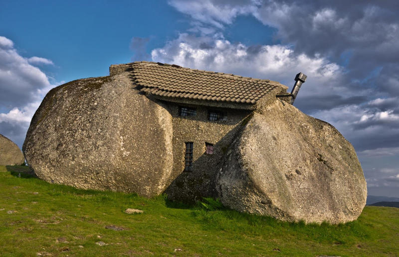 Where nature and architecture meet, The Pierre, Washington, USA, Ancient sandstone cave home, Worcestershire, UK, Fallingwater, Pennsylvania, USA, Casa do Penedo, Fafe, Portugal, Cave house, Ciudad Real, Spain, Morada Escondida, Todos Santos, Mexico, Turf homes, Hofskirkja, Iceland, Around the Oak, Saxony-Anhalt, Germany, Dune House, Massachusetts, USA, Sycamore House, California, USA, House Inside a Rock, Hejaz, Saudi Arabia