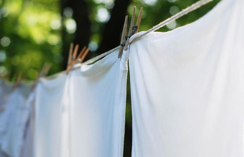 Clotheslines Blasts from the homeware past, Sunken seating areas, Garden swing seats, Geometric wallpaper, Silk and satin sheets, Sputnik Chandeliers, Heated hostess trolleys, Oversized table lamps, Painted door frames, Plaid decor, Mosaic-inspired patterns, Classic cookery aids, Spinning colanders, Plates on walls, Decorating with stripes, Silent servants, Toile Du Jouy prints, Step-up baths, Chrome furnishings, Bed curtains and canopies, Mid-century stonework, Teasmade, Dark wooden cladding, Transom windows, Window seats, Writing desks, Airing cupboards, Clothes drying racks, Stable doors, Hostess trolleys, TV cabinets, Biscuit tins, Radio alarm clocks, Lazy Susans, Magazine racks, Clotheslines, Doorstep shoe scrapers, Paper towel holders, Dish-drying cabinets, Wicker shopping baskets, Terrific teapots, Cast iron trivets, TV tray tables, Bathtub caddies, Laundry chutes, Modular sofas, Serving hatches
