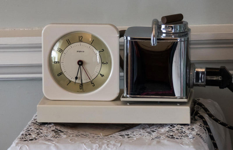 Teasmade Blasts from the homeware past, Sunken seating areas, Garden swing seats, Geometric wallpaper, Silk and satin sheets, Sputnik Chandeliers, Heated hostess trolleys, Oversized table lamps, Painted door frames, Plaid decor, Mosaic-inspired patterns, Classic cookery aids, Spinning colanders, Plates on walls, Decorating with stripes, Silent servants, Toile Du Jouy prints, Step-up baths, Chrome furnishings, Bed curtains and canopies, Mid-century stonework, Teasmade, Dark wooden cladding, Transom windows, Window seats, Writing desks, Airing cupboards, Clothes drying racks, Stable doors, Hostess trolleys, TV cabinets, Biscuit tins, Radio alarm clocks, Lazy Susans, Magazine racks, Clotheslines, Doorstep shoe scrapers, Paper towel holders, Dish-drying cabinets, Wicker shopping baskets, Terrific teapots, Cast iron trivets, TV tray tables, Bathtub caddies, Laundry chutes, Modular sofas, Serving hatches