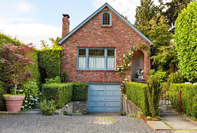 1. Create Privacy with Hedges, 2. Expand a Small Yard with Levels, 3. Layer Shades of Green, 4. Carve out Relaxation Space, 5. Soften the Landings, 6. Link to Indoors, 7. Evoke a Mediterranean Escape, 8. Set the Tone at the Front Door