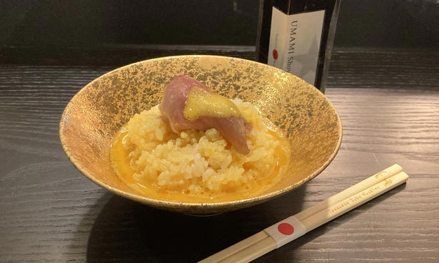 【新宿】24時間いつでも味わえる！すっきりでもコクのある“東京豚骨ラーメン”「とんこつらーめん 氣華」, 【代々木上原】和洋中が融合した一杯は星付き＆殿堂の旨さ！無化調・自家製麺・トリプルスープの3つの柱を重視した「Japanese Soba Noodles 蔦」, 【経堂】黄金スープにまるっと1匹！炭火焼きの香ばしい鮎を豪快に味わう「炭火焼き あゆラーメン GOTTAKU」, 【町田】“御三家”から受け継ぐ旨さがここに！家系の名店「ラーメン町田家 町田本店」, 【小田原】厳選カルビとスパイシーなスープのおいしさが溶け込む名物ラーメン「かるびラーメン 小田原ミナカ店」