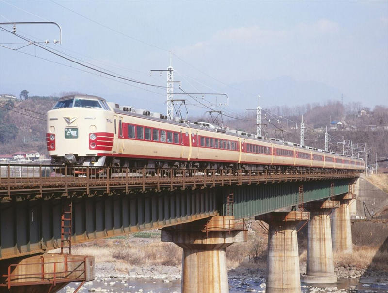 国鉄特急型電車の始祖「こだま型」, 181系「とき」の思い出, 「身近な特急」183系, 全国各地のヘッドマークを追って, 特急を「身近な乗り物」にした電車たち