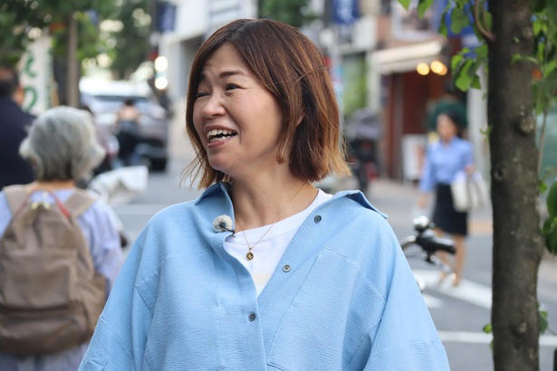 大久保佳代子の「お悩み相談×ロケバラエティー」, 悩みの数だけ人生がある…街歩きロケの面白さ, 対面だからこそ分かる、心地よい「間」の魔法, 人に興味を持つようになったきっかけは「親」の存在, 心に余裕が生まれ「本当に悩まなくなった」
