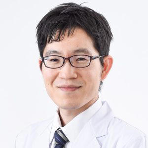 男女問わず若く見えるの共通点, 表情が豊かで笑顔が多い, 体重管理ができていて適正体重を維持している, 紫外線対策を徹底している, 良質な睡眠を十分に取っている, 適度な運動習慣がある, 「実年齢より若く見える人の特徴」についてよくある質問, 老けない・老けにくい人の特徴について教えてください。