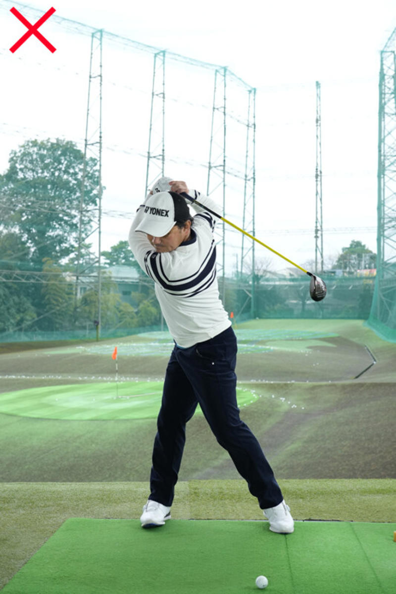 ボールにヘッドを“当てる練習”が上達の近道！, 小さい振り幅からはじめてきちんと当てる, 当てる練習をしていないからチョロが出る, 大振りで打つのは「振る練習」になっている