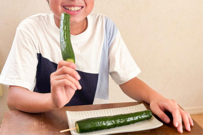 ■ギャル曽根流「きゅうりの一本漬け」, ■「白だし」と「砂糖」を入れ1～2時間, ■簡単なのにポリポリ止まらない！, ■ギャル曽根の「無限きゅうり」も最高！, 【動画】「きゅうりの簡単レシピ3品」