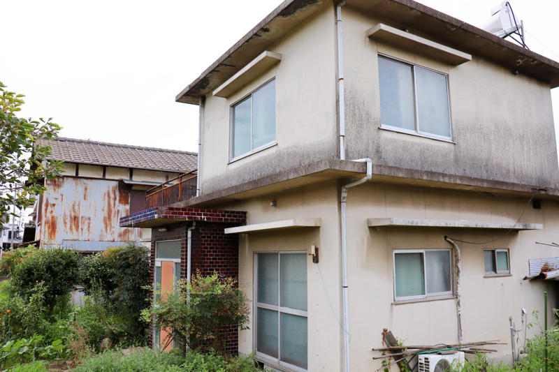 「はじめてみようと思ってる仕事があるの」, 「大変だけど、誰かが見てあげなきゃいけないでしょ」, 独身で身寄りのない認知症男性の法定後見人に, 80代認知症男性の「家」衝撃の現状