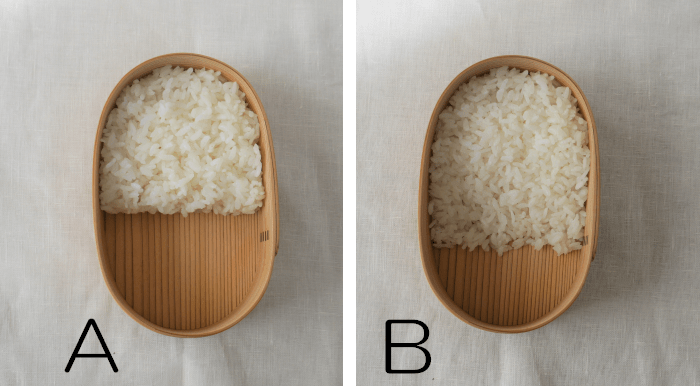 見た目が地味でおいしそうに見えない…そんな悩みには！, 赤、黄、緑のおかずが救世主に！, お弁当箱のスペースを上手に使うコツも必見！, 洗い物を減らすテクニックも！, ごはんの詰め方Aのほうにおかずを詰めてみると…, 【まとめ】ごはんに斜面をつけて詰めるとおかずの存在感が増す！