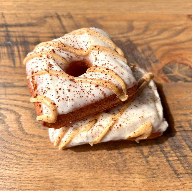 Doughnuts shops in Louisville, Ky., Bamboo Coffee &amp; Donuts, Clifton Donut Shop, Jeff's Donuts, King Donuts, Nord's Bakery, North Lime Coffee &amp; Donuts, Parlor Doughnuts, Plehn's Bakery, Sugar &amp; Spice Donut Shop