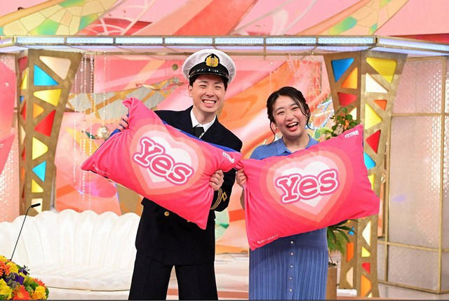 きっかけは、まさかのマチアプ, 互いの過去を知らぬまま運命の再会, 「ドラマ以上！」MCもビックリ, 27年前の写真を再現してプロポーズ, サプライズゲストにスタジオ大興奮, 生まれる前から結ばれていた！