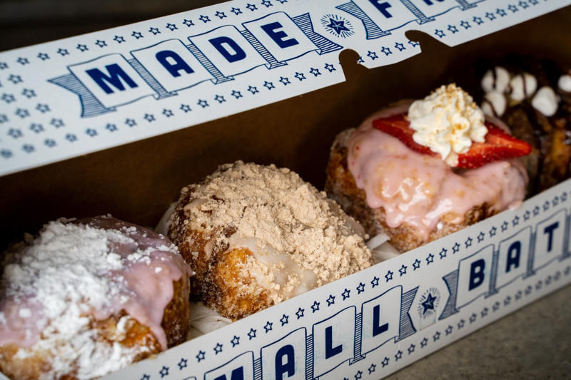 Doughnuts shops in Louisville, Ky., Bamboo Coffee &amp; Donuts, Clifton Donut Shop, Jeff's Donuts, King Donuts, Nord's Bakery, North Lime Coffee &amp; Donuts, Parlor Doughnuts, Plehn's Bakery, Sugar &amp; Spice Donut Shop