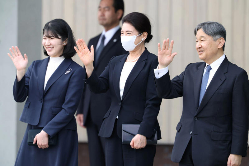 1．そもそも「皇室典範」とは？ なぜいま「改正」するの？, 2．女性皇族が結婚後も皇室に残る。この案が通るとどうなる？ , 3．男系男子を養子に迎える。この案が決まるとどうなる？ , 4．同じ問題に直面した欧州各国が決めたこと────国民投票で「絶対的長子相続制度」を導入したデンマーク , 5．識者はこう見る───お茶の水女子大学客員研究員・鹿内浩胤さん