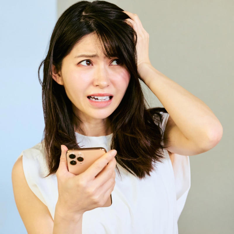 教えてくれたのは……スマキンさん, iPhoneのバッテリー、減りが早いと感じていませんか？, 1．不要な「位置情報」はオフにする, 2．不要な「システムサービス」はオフにする