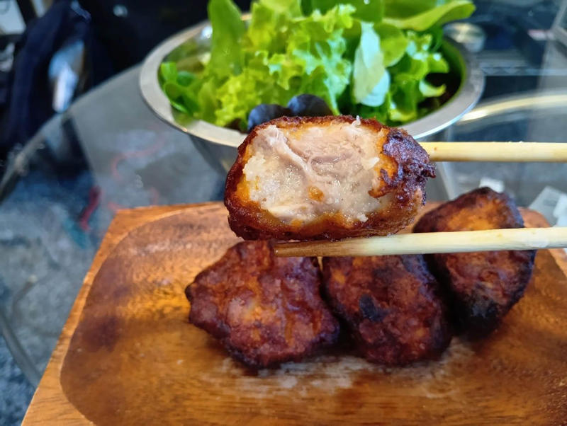 酷評のベストプライス。本当にマズイのか徹底検証, ☆1.6「早ゆでスパゲッティ」筆者の正直な感想, パスタソースと絡めて食べてみる, ☆2.0「若鶏から揚げ」筆者の正直な感想, リニューアルされて高評価も増えている, ☆2.4「キーマカレー」筆者の正直な感想, 番外編　☆1.2「ロールキャベツ」筆者の正直な感想, なぜか口コミと乖離する私の感想