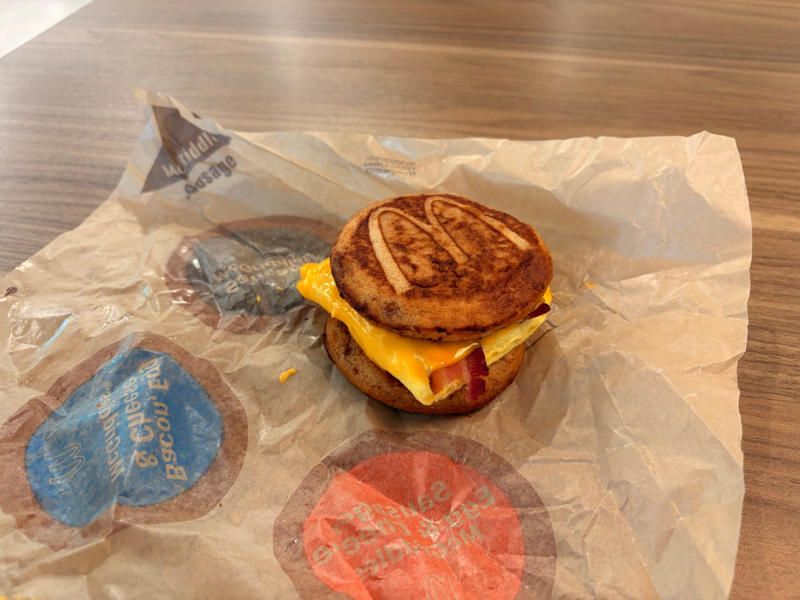 9. Dunkin’, 8. White Castle, 7. Taco Bell, 6. Burger King, 5. Starbucks, 4. McDonald’s, 3. Panera, 2. Wendy’s, 1. Chick-fil-A