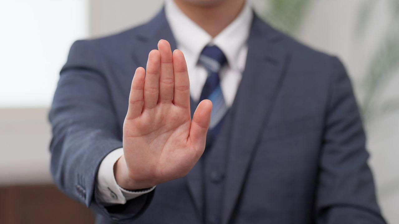 おじさんのパーカーやハーフパンツはダメなのか, 中年男性は“恋愛の自由”も奪われている?, ハラスメントの問題意識は高まっているのに, 「おじさん差別」がスルーされるワケ, 真の男女平等社会を目指すのであれば……?