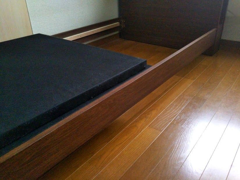 1:メンテナンスの動線を見直し, 2:軽さ・扱いやすさを基準にした寝具選び, 3:寝具の予備は最小限に, 4:掃除のしやすさを考え、ベッドは脚つきに