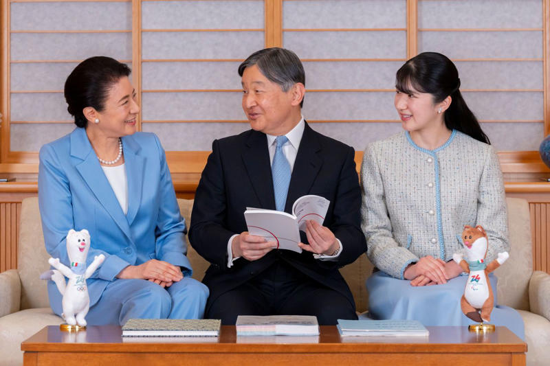 増える愛子さまファンの女性たち, 天皇ご一家の絶妙な連携プレー, 紀子さまは美智子さまをお手本に, 幼少期から雅子さまを気遣う愛子さま, 愛子さまを守る雅子さまの覚悟, 愛子さまが悠仁さまを気遣う場面も