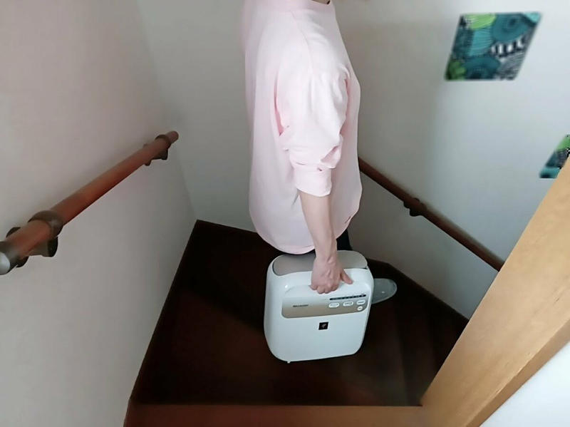 1:メンテナンスの動線を見直し, 2:軽さ・扱いやすさを基準にした寝具選び, 3:寝具の予備は最小限に, 4:掃除のしやすさを考え、ベッドは脚つきに