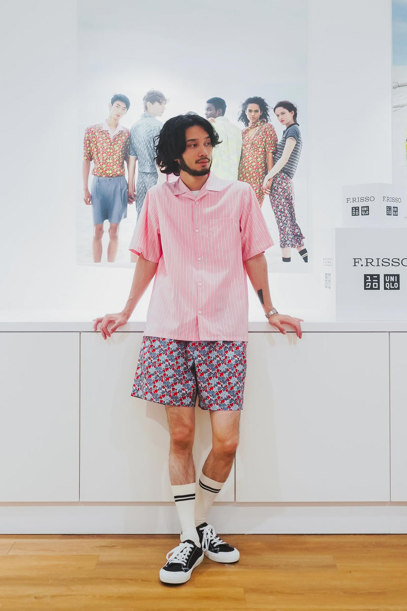      ②シルクプリントスカーフ　(各)2,990   ,      ③ブロードシャツ(￥3,990)・④タックショーツ(￥3,990)   ,      ⑤スーピマコットンオーバーサイズTシャツ(￥2,990)・⑥ワイドショーツ(￥3,990)   ,      ⑧ドライカノコスリムフィットボーダーポロシャツ　￥2,990   ,      [WOMEN'S]ストライプミニポロシャツ　￥2,990   