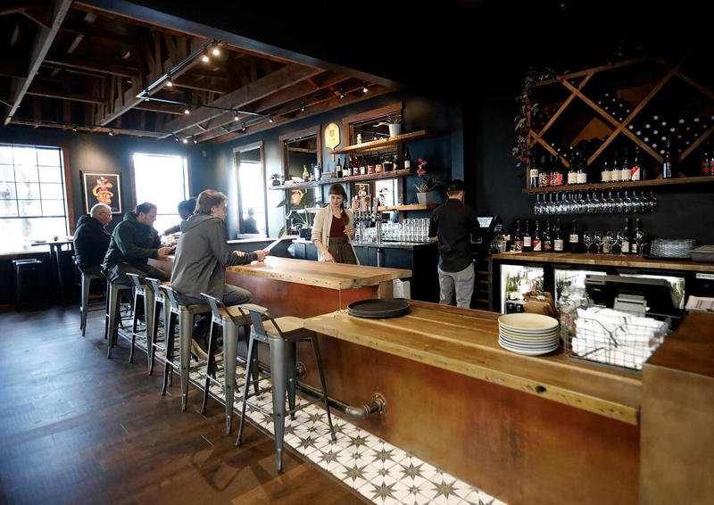 Where are top 10 restaurants worth visiting in SLO?, What’s the best casual SLO restaurant in SLO?, What are casual dining options in San Luis Obispo?, Where can I find affordable eats around SLO?, What are top dessert options in SLO?, How did OpenTable rank top-rated local eateries?