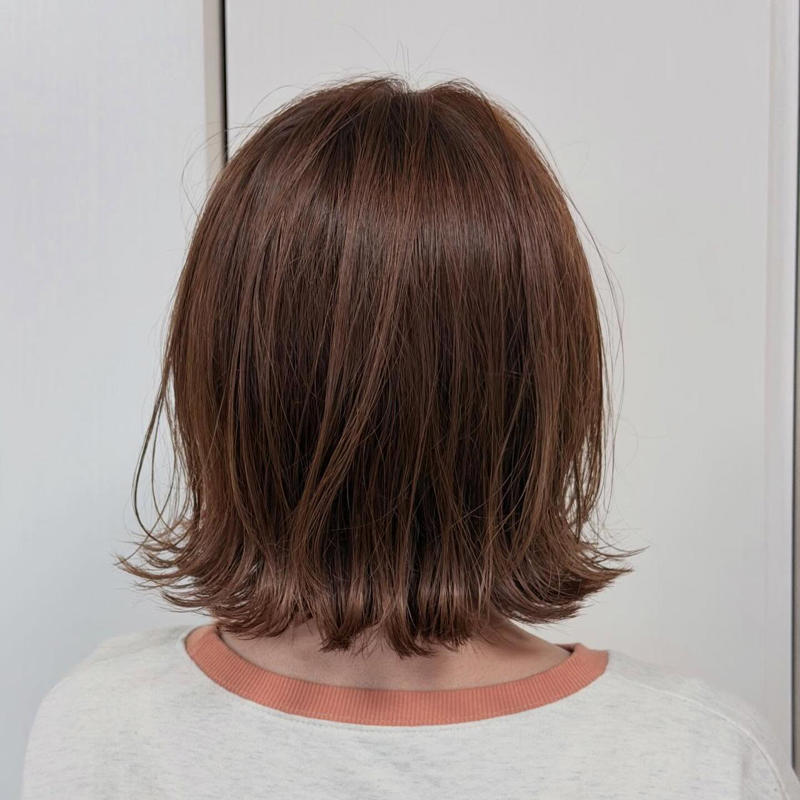 動きで魅せる、切りっぱなしボブ, 筋感が美しい、艶やかな丸みボブ, ヘルシーで大人可愛いレイヤーボブ, こなれ感たっぷりのハイトーンボブ