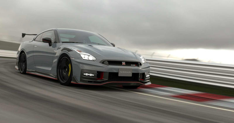 The Porsche 911 Carrera 4 GTS Set The Benchmark Of Supercar Dailys , The Nissan R35 GT-R Is A Big Coupe With Porsche Performance , Buying A GT-R Vs A Carrera 4 911 , Why The GT-R Still Feels So Modern Nearly Two Decades Later , Buying A Secondhand GT-R
