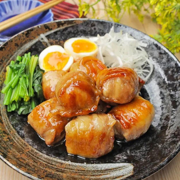 【元お弁当屋のおばあちゃん直伝】1人100円台で肉超えの満足感！ もちもち＆ぷるぷるが止まらない、角煮の黄金比レシピ, 【高野豆腐でご飯が進みすぎる】2人前作ったのに、秒で食べきった！ やみつき必至のおかずレシピ, 【巻いて焼くだけで油揚げが角煮に！？】想像以上のうまさにびっくりで、ご飯が進んでしょうがない, 厚揚げの豚バラの角煮, 【厚揚げ1枚のボリュームを超えてきた】ご飯おかわり何杯目だろう。煮込み5分の超節約おかずレシピ, 【角煮、もう長時間煮込まない】時短なのに中まで味しみ！ラクして作れる人気おかずレシピ