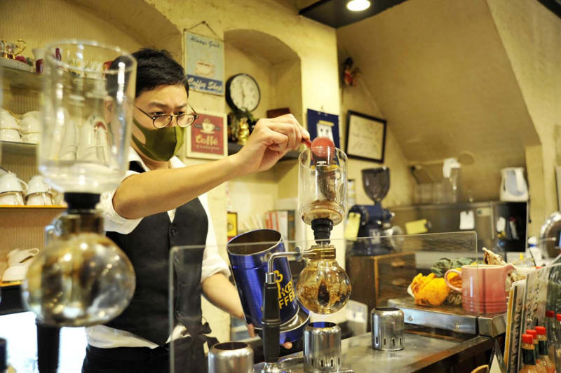 王道純喫茶で味わう昔ながらのナポリタン『珈琲 琵琶湖』, 『珈琲 琵琶湖』店舗詳細, オリジナリティあふれるモーニングが自慢！『きりん珈琲』, 『きりん珈琲』店舗詳細, ロートレックの作品を飾った古き良きパリのカフェ『チェリー』, 『チェリー』店舗詳細, 時がゆっくりと流れる昭和レトロ喫茶『テラス・ドルチェ』, 『テラス・ドルチェ』店舗詳細, スペシャリティコーヒーに定食、お酒まで楽しめる『Cafe ig（カフェ アイジー）』, 日本茶で楽しむ和スタイルカフェ『KAKUMEI Burger&amp;Café』, おいしいマクロビで心も体もリセット『ひだまりカフェ』, 『ひだまりカフェ』店舗詳細