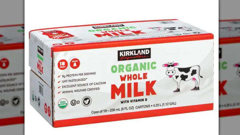 Kirkland Signature organic whole milk Kirkland Signature bakery gourmet chocolate chunk cookies, Mott's fruit snacks, Sensible Portions Garden Veggie Straws, Nature's Garden Probiotic Strawberry Yoggies, Nutella and Go! hazelnut and cocoa spread with breadsticks, Entenmann's Little Bites Party Cake Muffins, Kirkland Signature organic whole milk, Tropical Fields organic crispy coconut rolls