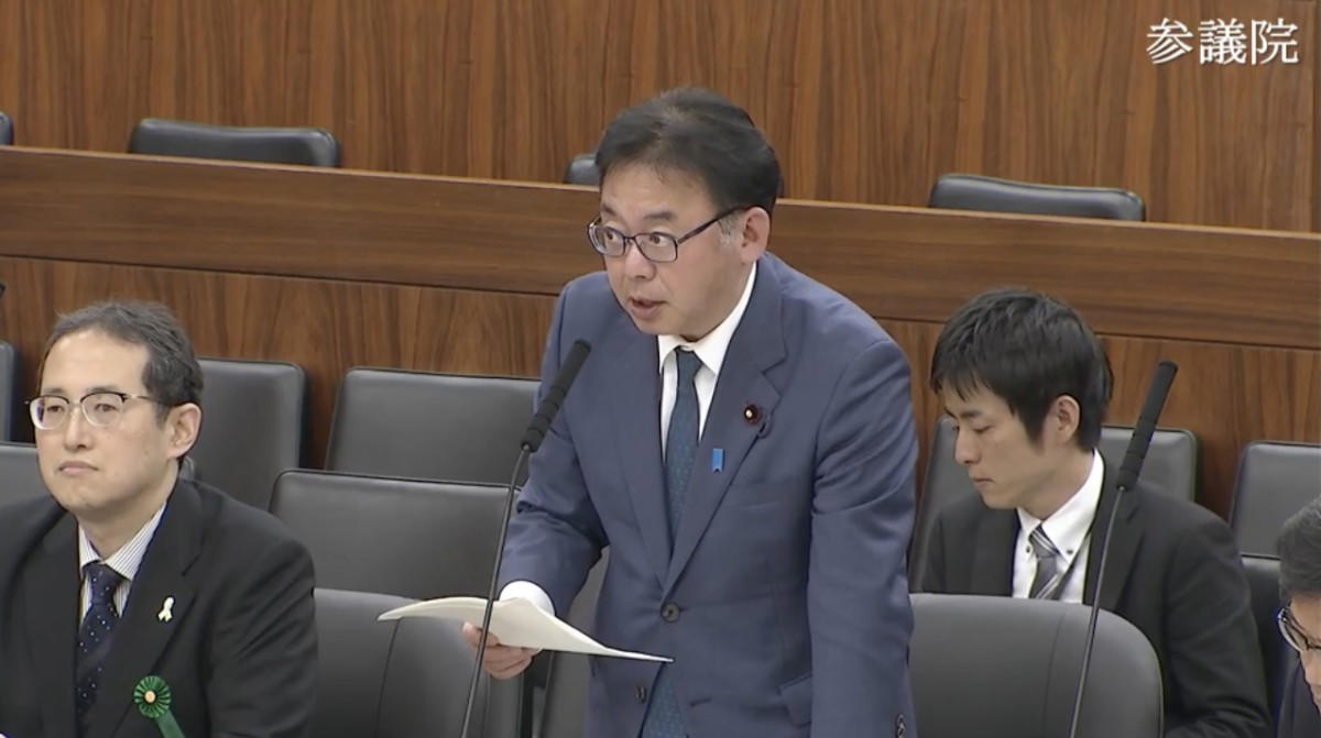 「さらなる検討の余地はあるものと期待した」, 上野厚労相、「金額等につきましては政府として決定」委員らが求めたさらなる検討には回答せず, 石破前首相の「検討プロセスに丁寧さを欠いた」「患者の皆様にご不安を与えたまま見直しを実施することは望ましくない」発言、尊重するか？, 患者からは不安の声、現役世代からも不満の声, 現行制度でさえ、自己負担の重さで治療を諦めている患者はいる