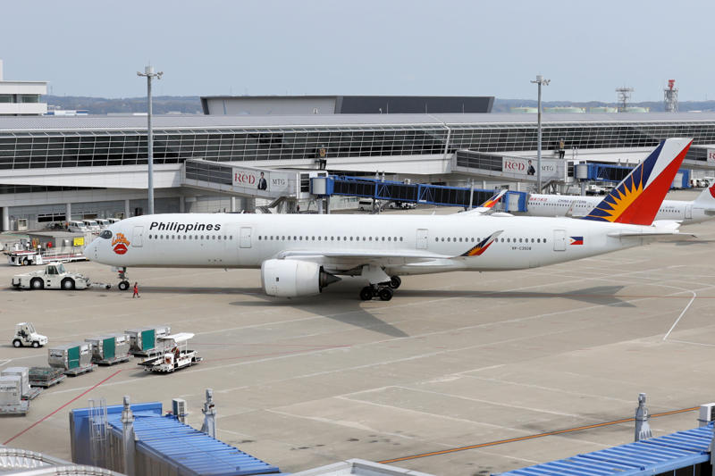 3月27日・関西国際空港, 3月27日、31日・高松空港, 3月27日・三沢基地(三沢空港), 3月28日・関西国際空港, 3月28日・成田空港, 3月28日・成田空港, 3月29日・羽田空港, 3月29日・青森空港, 3月29日・関西国際空港, 3月29日・竹松駐屯地, 3月29日・新田原基地, 3月29日・羽田空港, 3月29日・熊谷基地, 3月29日・関西国際空港, 3月29日、4月2日・羽田空港、中部国際空港, 3月29日・石垣空港, 3月29日・羽田空港, 3月29日・成田空港, 3月29日、30日・羽田空港, 3月29日、30日・小松空港、岡山空港, 3月30日・成田空港, 3月30日・福岡空港, 3月30日・中部国際空港, 3月30日、31日・中部国際空港, 3月30日、31日・静岡空港、高松空港, 3月31日・小松空港, 3月31日・羽田空港, 3月31日・熊本空港, 3月31日・羽田空港, 3月31日・中部国際空港, 4月1日・鹿児島空港, 4月2日・成田空港, 4月2日・成田空港, 4月2日・福岡空港