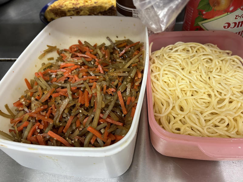 お弁当も可。手仕事の温かみが伝わるこだわり定食『キッチン ホーリー』, 『キッチン ホーリー』店舗詳細, 子供からお年寄りまでミートソースの虜（とりこ）に『bottega 柏店』, 『bottega 柏店』店舗詳細, 希少豚「林SPF」を岩塩で味わうとんかつ定食『とんかつ瓢（ひさご）』, 『とんかつ瓢』店舗詳細, 一度食べたらヤミツキのカシミールカレー『カレーの店 ボンベイ本店』, 『カレーの店ボンベイ』店舗詳細, おかわり自由のサラダもランチの名物『ワイン&amp;クラフトビール肉バル ティグリ』, 『ワイン&amp;クラフトビール肉バル ティグリ』店舗詳細, 噛み締めるほどに旨味弾けるローストポークオーバーライス『食堂endo』, 『食堂endo』店舗詳細, 濃厚なニンニクソースの鹿丼を味わう『クラフトビールとジビエ 地産地消Cafe&amp;Bar Cluster』, 『クラフトビールとジビエ 地産地消Cafe&amp;Bar Cluster』店舗詳細, 楽しみは鮮度がきわだつサラダバー『ザ・ライフ』, 一度では口に収まらない！ 名物からあげの定食『わとか食堂 柏豊四季台店』, 『わとか食堂 柏豊四季台店』 店舗詳細, 柏で60年以上愛される町中華『麺処・餃子処 TESHI』, 『麺処・餃子処 TESHI』店舗詳細, 柏野菜の手料理は、体が喜ぶ味わい『Vegetable &amp; fruit 古民家カフェ conaya』, 『Vegetable &amp; fruit 古民家カフェ conaya』店舗詳細, 中国野菜の聖地で味わう独創的な味『中国料理文菜華（ぶんさいか）』, 『中国料理文菜華』店舗詳細, ワインの供は地元の朝採れ野菜料理『クアトロ・スタジオーネ』, 『クアトロ・スタジオーネ』店舗詳細, 1、2人なら、店主との会話も楽しいカウンターへ『お料理 なかき』, 『お料理 なかき』店舗詳細, ハレの日に出かけたい中華の名店『老中国菜 知味斎』, 『老中国菜 知味斎』店舗詳細, 余韻の長～い郷土料理とワインを『Trattoria Chicco』, 味わうほどに痛感するナポリへの心意気『Pizzeria Tintarella』, 皿に凝縮された手仕事の結晶『BISTRO GAVROCHE』