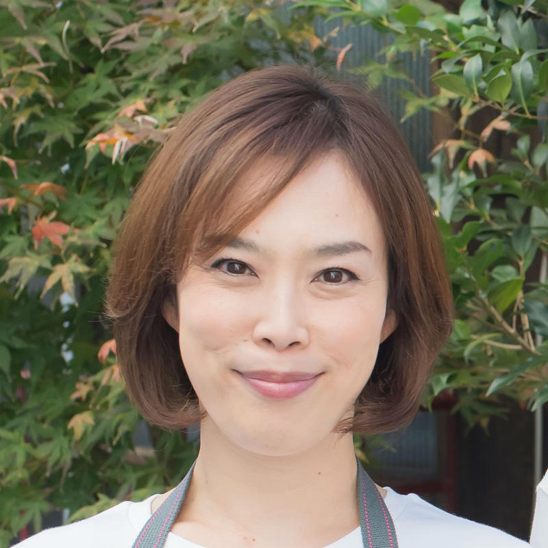 新たまのステーキ バター醤油味, まるごと新玉ねぎとツナのチーズ焼き, 鶏肉と新玉ねぎの照り煮, 大根と新玉ねぎと生ハムのマリネ, 新玉ねぎとわかめの梅おかか和え